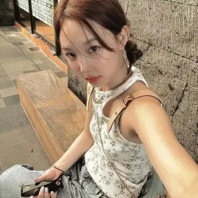 隗逸馨
